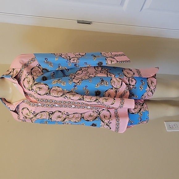 Shorts Set - Picture 2 of 5